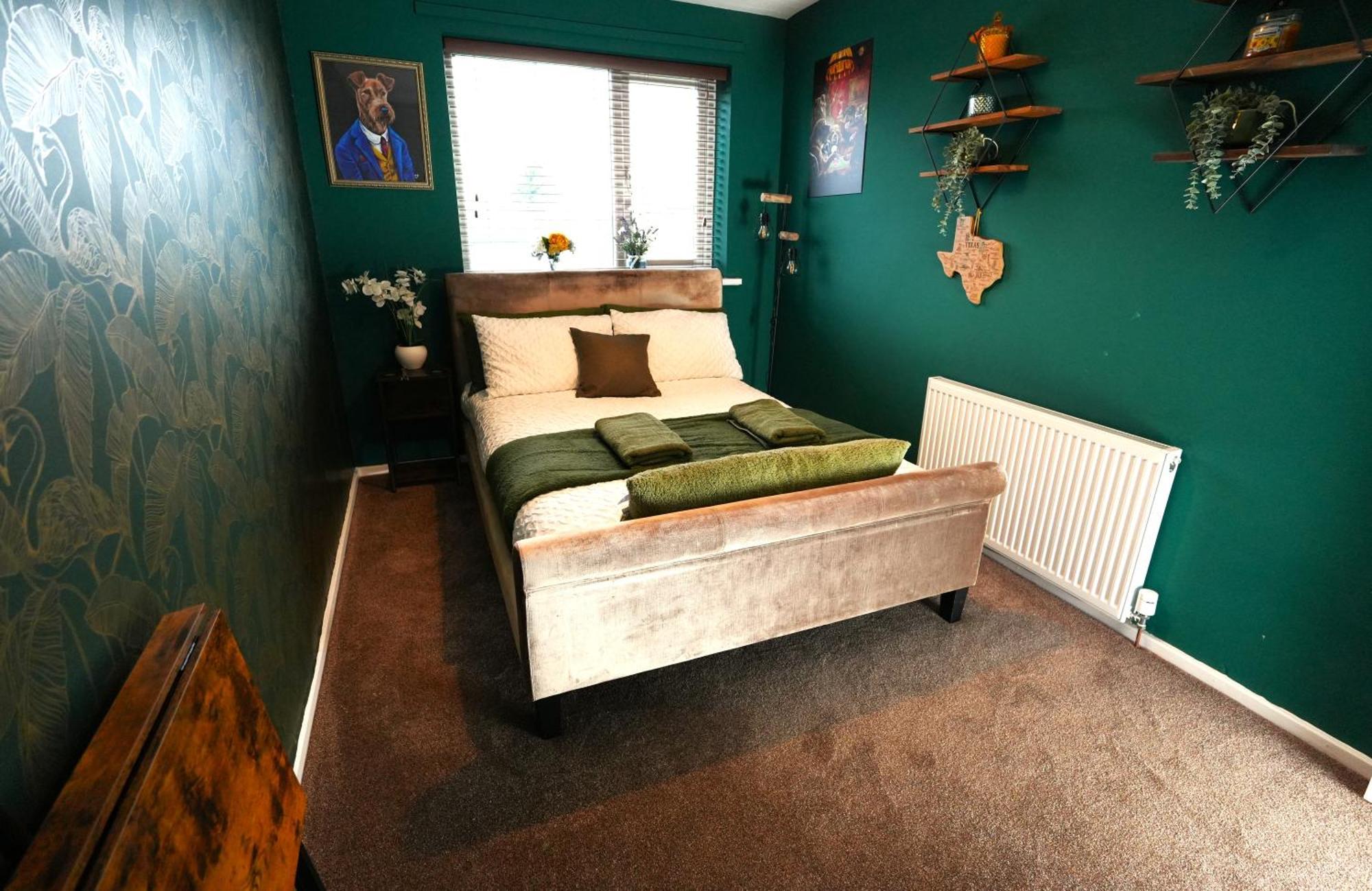 Detached Homestay - Super, King & Double Rooms - Leyland, Preston, Chorley, Lancashire Ngoại thất bức ảnh