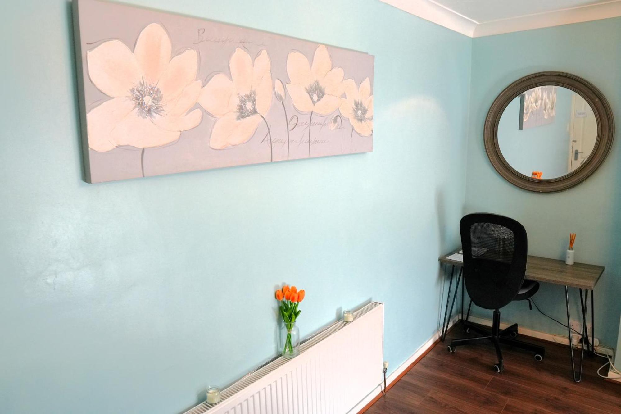 Detached Homestay - Super, King & Double Rooms - Leyland, Preston, Chorley, Lancashire Ngoại thất bức ảnh